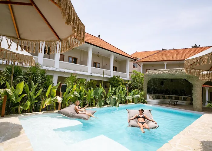 Hostel Mad Monkey Uluwatu (Bali)