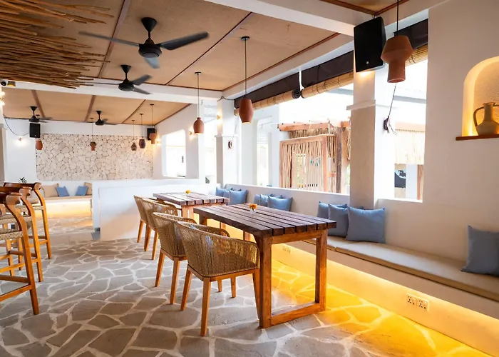 Mad Monkey *
