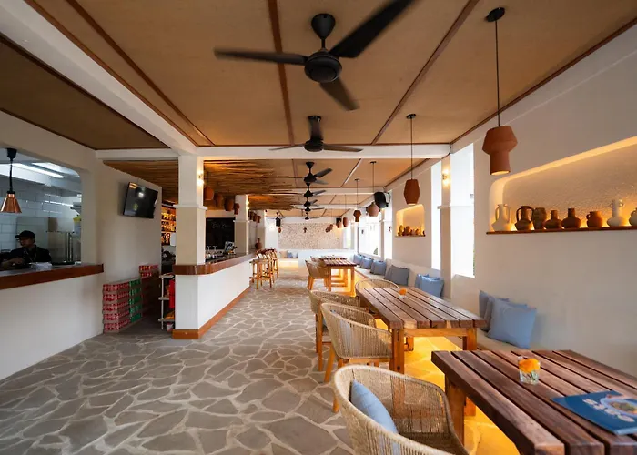 Mad Monkey Hostel