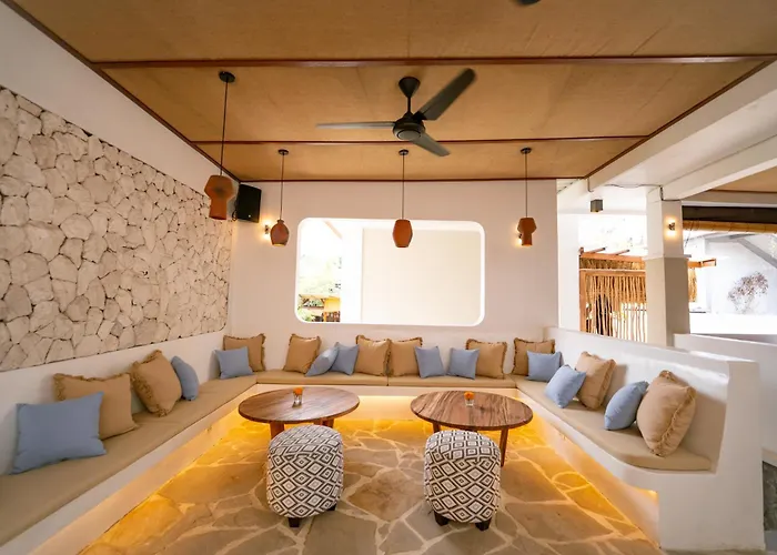 Mad Monkey Hostel